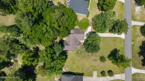 215 Oakmont Drive Hampstead NC 28443