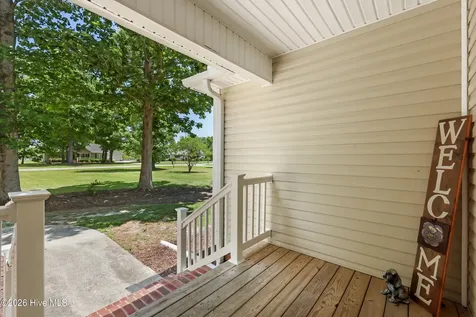 215 Oakmont Drive Hampstead NC 28443