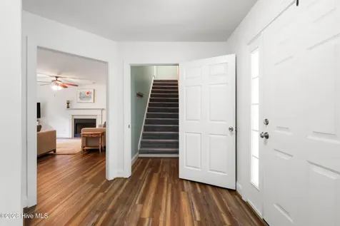 215 Oakmont Drive Hampstead NC 28443