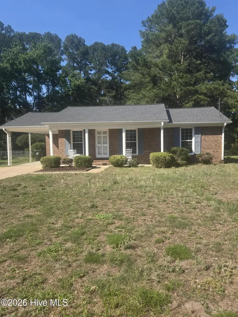 213 Holly Road Goldsboro NC 27534