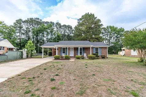 213 Holly Road Goldsboro NC 27534