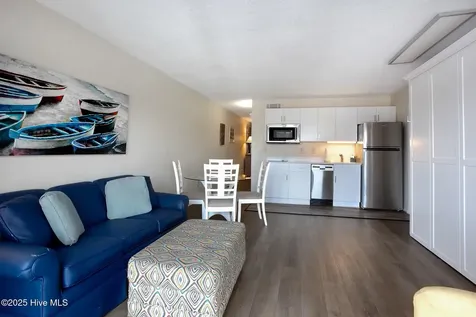 104 S Lumina Avenue Wrightsville Beach NC 28480