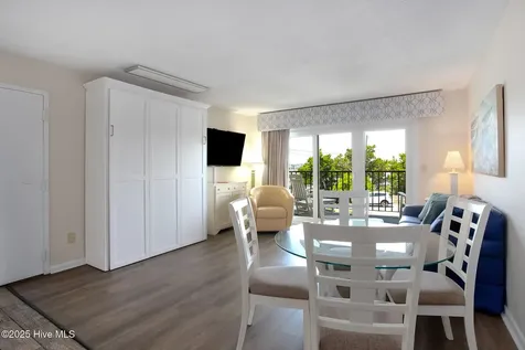 104 S Lumina Avenue Wrightsville Beach NC 28480