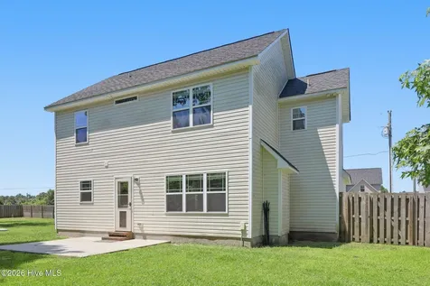 121 Barnhouse Road Jacksonville NC 28546