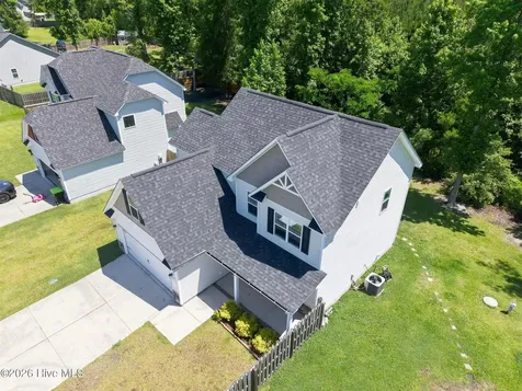 121 Barnhouse Road Jacksonville NC 28546