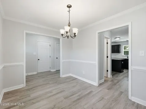 121 Barnhouse Road Jacksonville NC 28546
