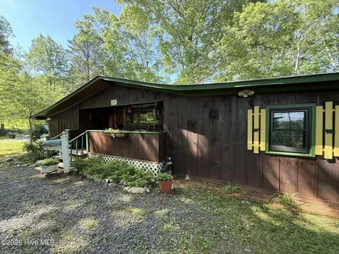 86 Alpaca Lane Murphy NC 28906