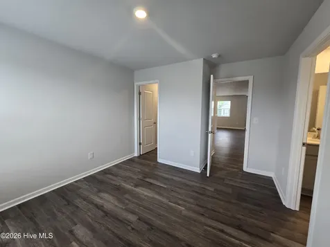 517 Sandy Hollow Drive Jacksonville NC 28540