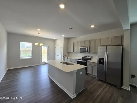 517 Sandy Hollow Drive Jacksonville NC 28540