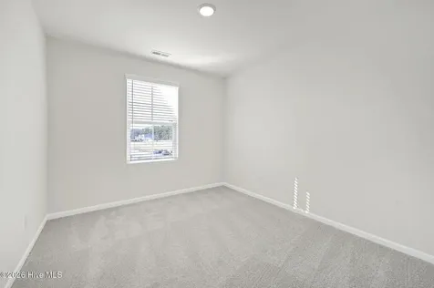 24 W Farley Drive Hampstead NC 28443