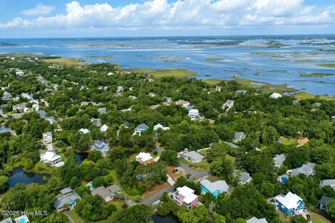 309 Shipwreck Lane Emerald Isle NC 28594