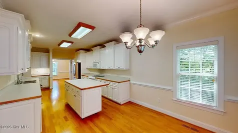 203 Sevendales Drive Goldsboro NC 27534