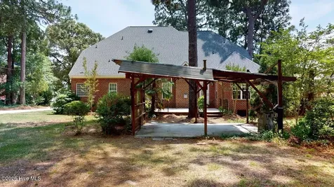 203 Sevendales Drive Goldsboro NC 27534
