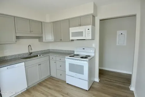 1729 Elmwood Street New Bern NC 28560