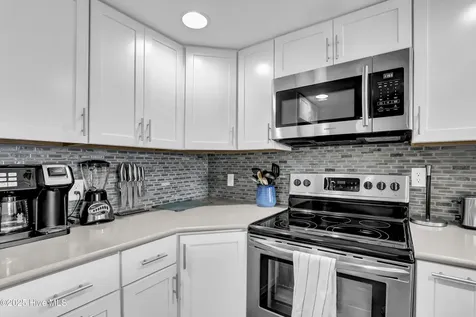 2000 New River Inlet Road North Topsail Beach NC 28460