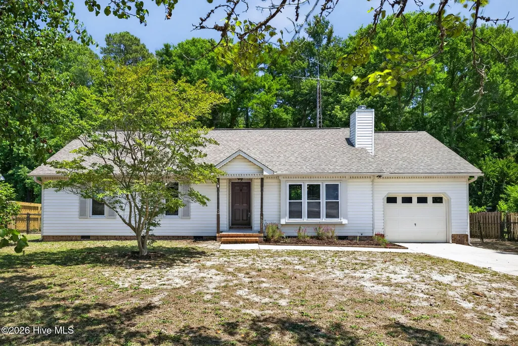 4621 Indian Trail Wilmington NC 28412