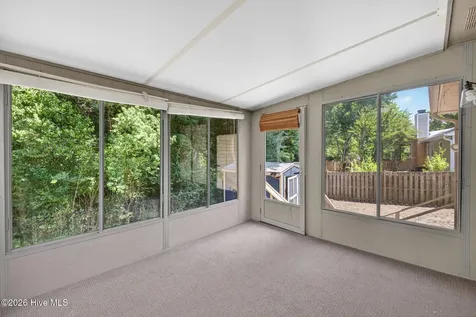 4621 Indian Trail Wilmington NC 28412