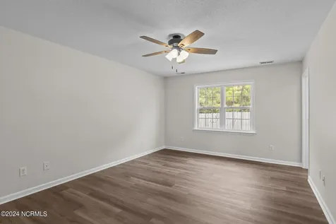 104 Blue Bird Lane Newport NC 28570