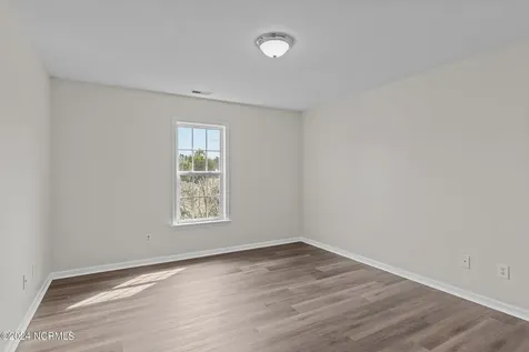 104 Blue Bird Lane Newport NC 28570