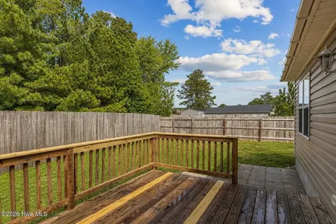 104 Blue Bird Lane Newport NC 28570