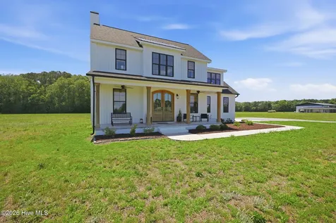 2336 Soddy Lane Grimesland NC 27837