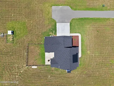 2336 Soddy Lane Grimesland NC 27837