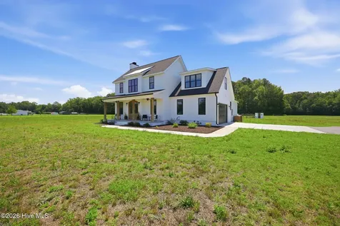 2336 Soddy Lane Grimesland NC 27837