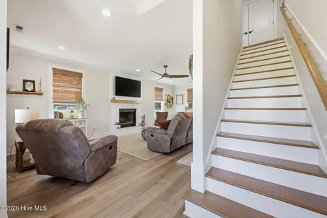 2336 Soddy Lane Grimesland NC 27837
