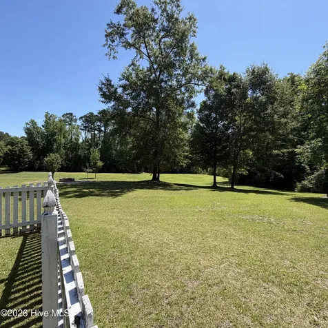 4076 Mobleys Bridge Road Grimesland NC 27837