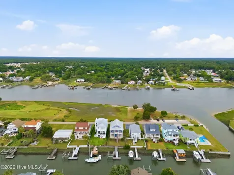 184 Sailfish Street Holden Beach NC 28462