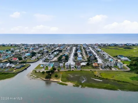 184 Sailfish Street Holden Beach NC 28462