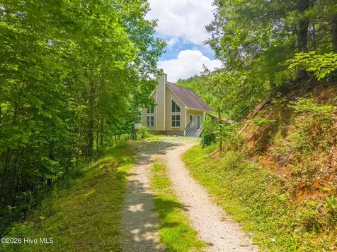 1044 Shell Stand Road Robbinsville NC 28771