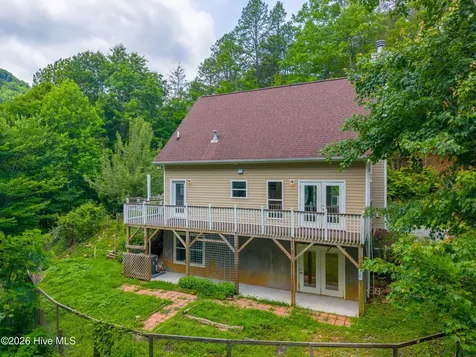 1044 Shell Stand Road Robbinsville NC 28771