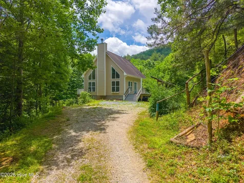 1044 Shell Stand Road Robbinsville NC 28771