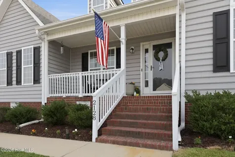 2128 Cherrytree Lane Winterville NC 28590
