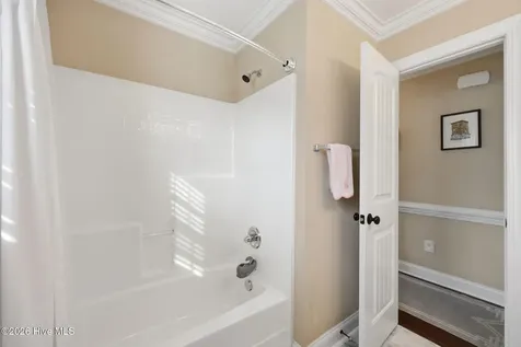 2128 Cherrytree Lane Winterville NC 28590