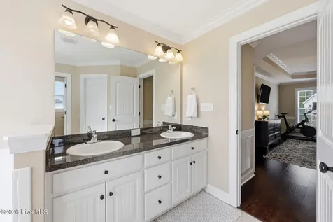 2128 Cherrytree Lane Winterville NC 28590