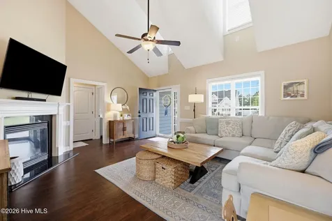 2128 Cherrytree Lane Winterville NC 28590