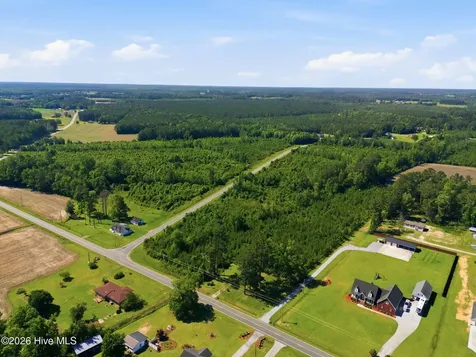 150 Furnie Hammond Road Clarendon NC 28432