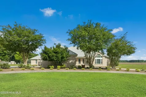 1380 Bear Trap Road Williamston NC 27892