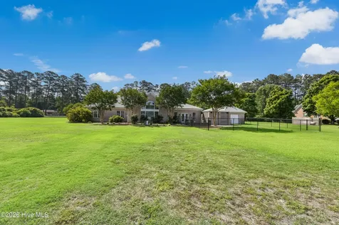 1380 Bear Trap Road Williamston NC 27892