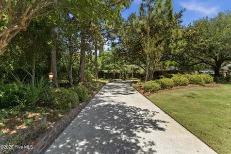 2131 Harborway Drive Wilmington NC 28405