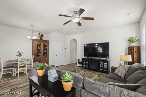 621 Winfall Drive Holly Ridge NC 28445