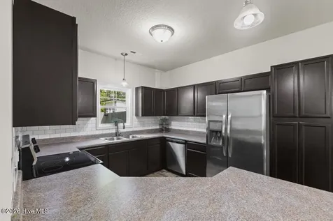 621 Winfall Drive Holly Ridge NC 28445