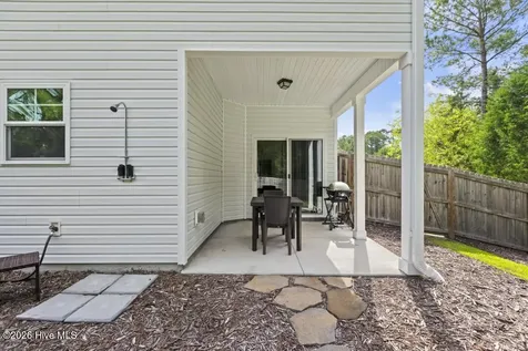 621 Winfall Drive Holly Ridge NC 28445