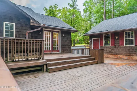 707 Alexander Drive Aberdeen NC 28315