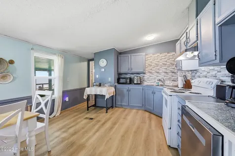 133 Rhodes Haven Drive Columbia NC 27925