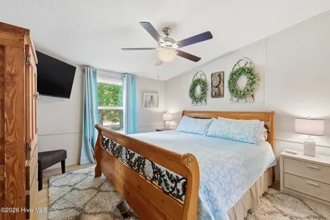133 Rhodes Haven Drive Columbia NC 27925