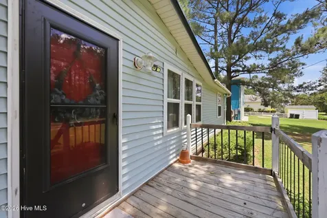 133 Rhodes Haven Drive Columbia NC 27925