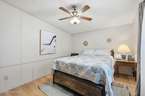 133 Rhodes Haven Drive Columbia NC 27925